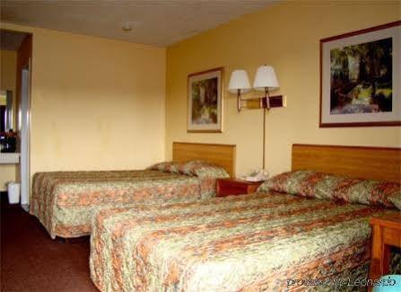 Fairview Inn & Suites 外观 照片